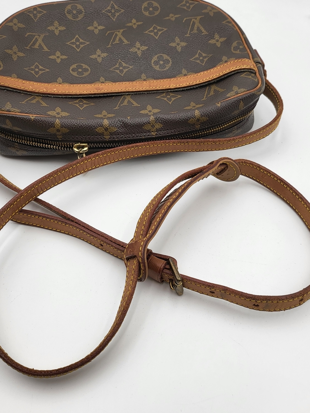 LOUIS VUITTON JEUNE FILLE MM Monogram Crossbody Bag..Authentic.. - Picture 16 of 16